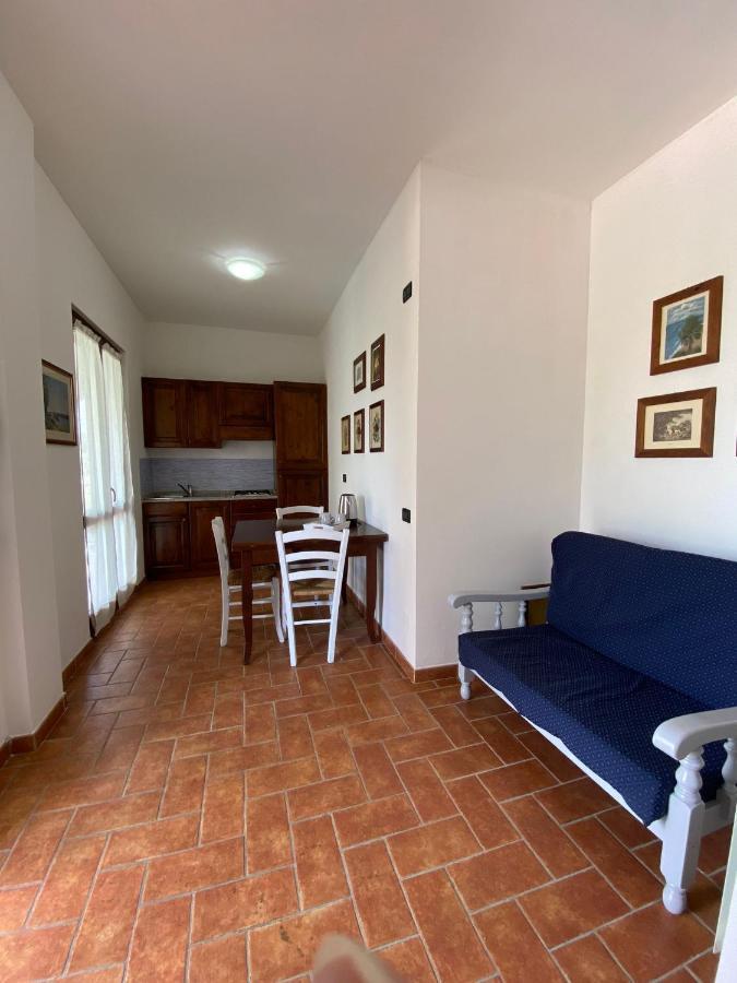Ferienwohnung Il Poggio Degli Ulivi Collicello Exterior foto